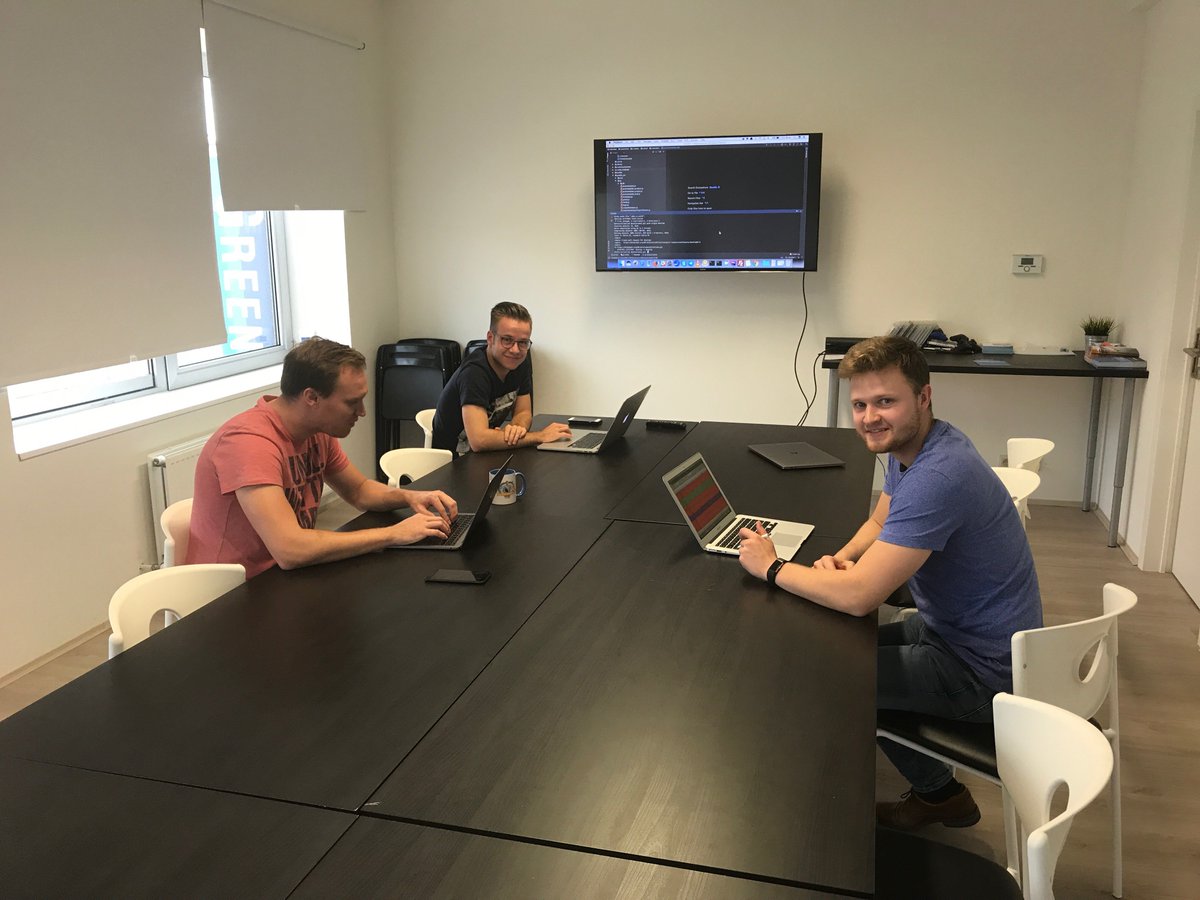 Het Billonline team test nieuwe &amp; coole functionaliteiten. #staytuned