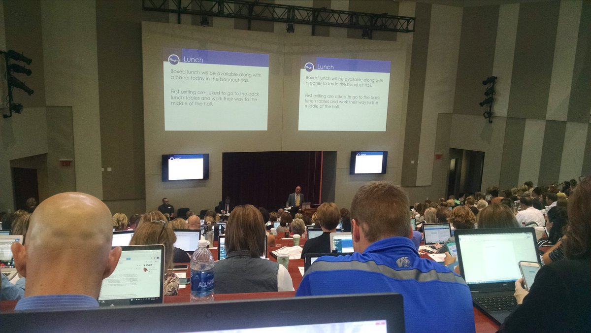 MrsRMullen's tweet photo. 300+ educators gathering to improve education for our kids. Awesomeness! #NEMTSS17 #RiseGI #WMScougars https://t.co/M3ICOeL7Ps