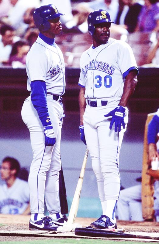 On Aug. 31, 1990, Ken Griffey Jr. and Sr. became the first father-son  teammates in MLB history