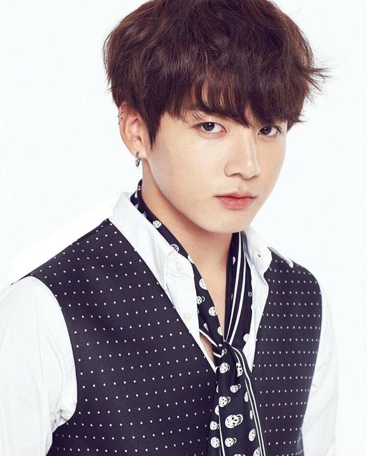 Eeka_aljufri's tweet photo. Happy Birthdayy Jeon Jungkook!! A.k.a INTERNATIONAL PLAYBOY 😍😆 @BTS_twt 생일 축하해요 전정국!!! 🎉👏💗🎈🎈 #HBJK https://t.co/I2WNOvhSWJ