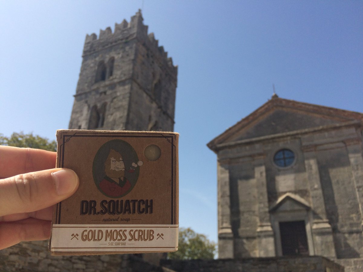 byJackTaylor's tweet photo. Dr Squatch in the smallest town in the world #thesmallesttownintheworld #Hum #Croatia @DrSquatchSoapCo https://t.co/AA0nAQaNDw