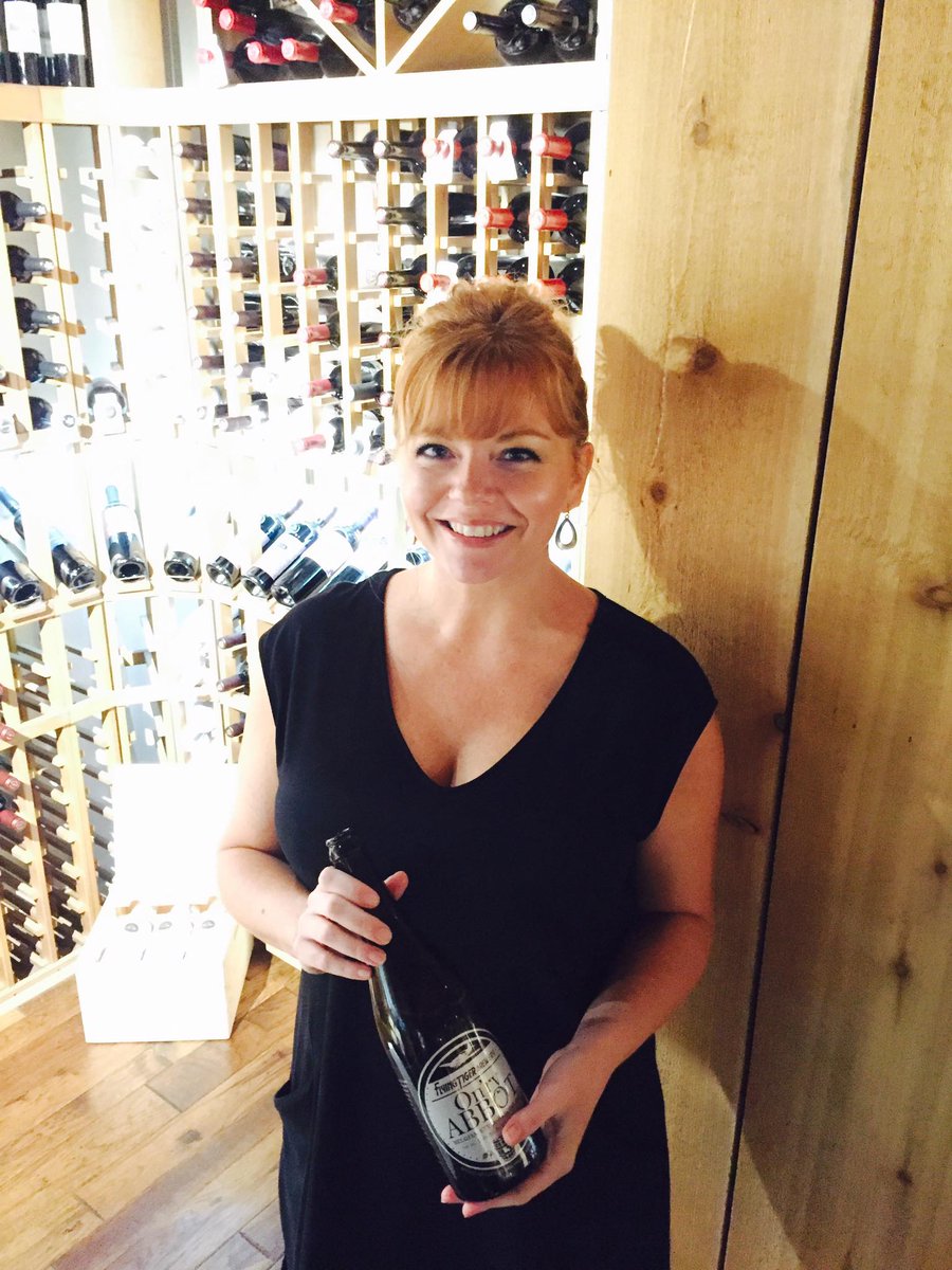 ChoiceBrandsInc's tweet photo. Great sampling event last night at Washington Wine and Spirits!  Thanks to all who braved the rain!  #OnryAbbot #FlyingTiger #MerchantduVin https://t.co/IYyuPI05pY