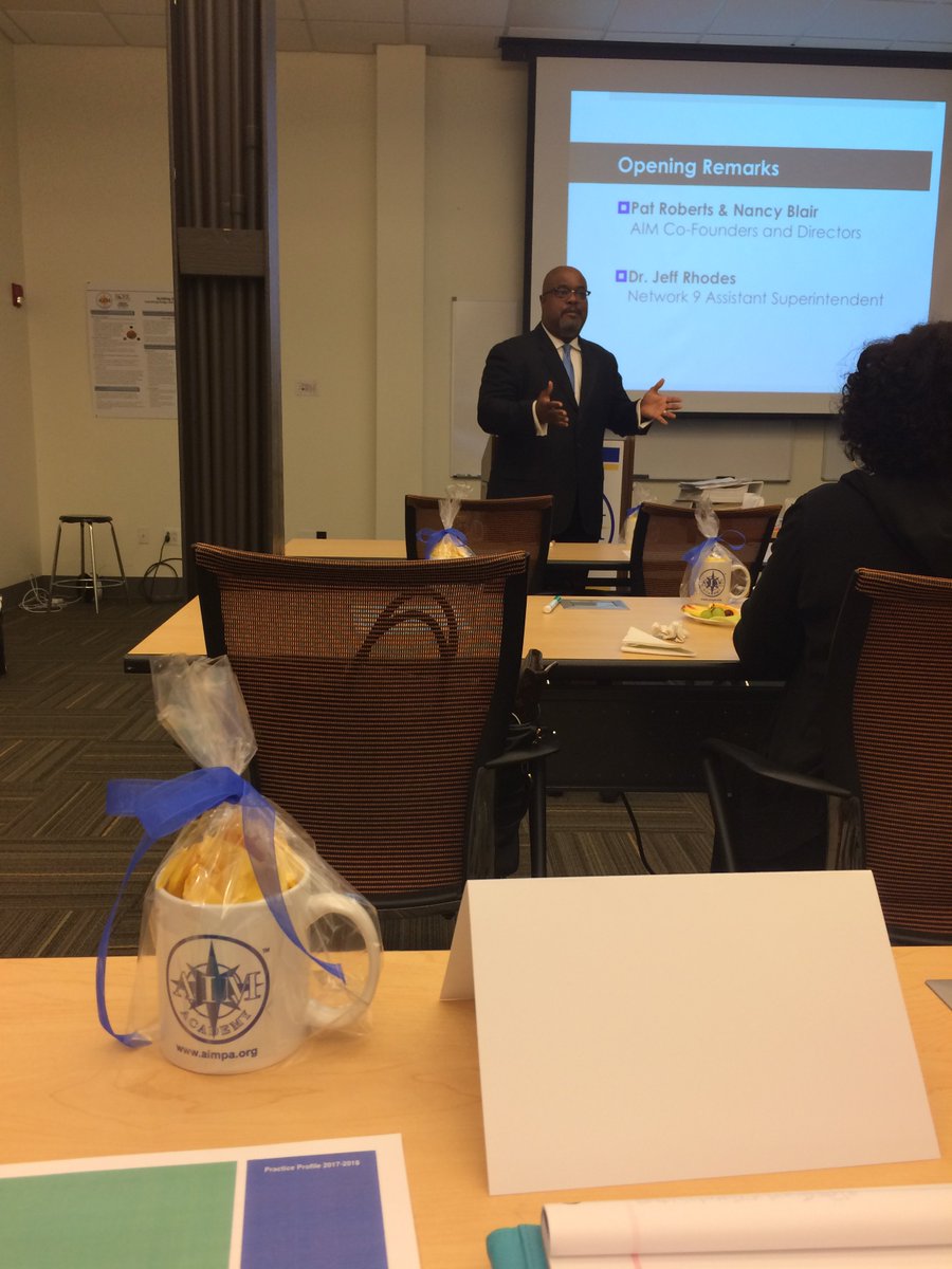 AIMtoLearn's tweet photo. #DrJeffRhodes kicks off our training for the AIM Integrated Literacy Model project for over 30 @PHLschools educators. #Access2Experts https://t.co/elYo2Ktf6H