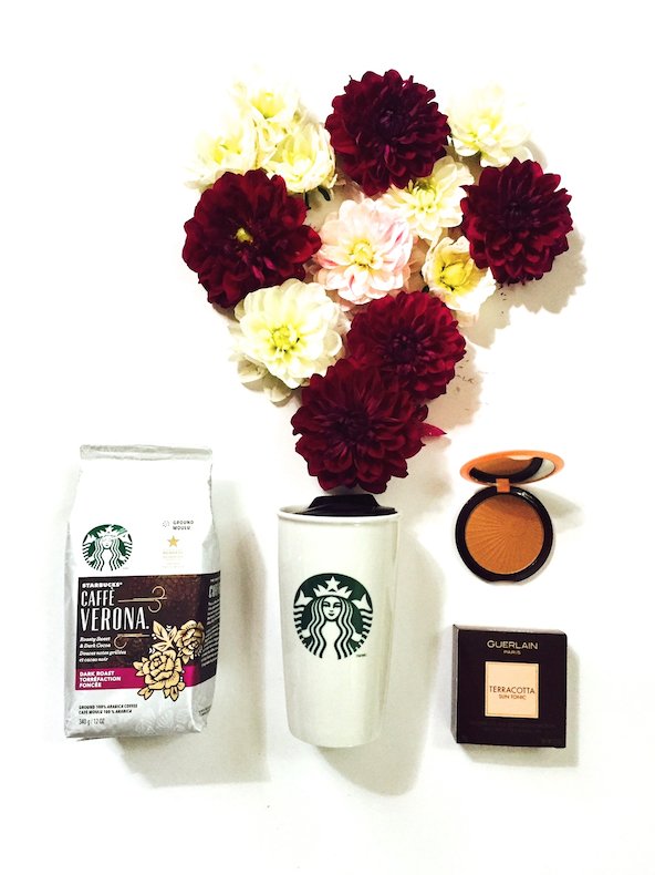 davelackie's tweet photo. The Sunday giveaway is Guerlain's Sun Tonic Bronzer + Caffe Verona + Starbucks cup. To enter follow @davelackie &amp; RT #StarbucksATHome https://t.co/iyFgqJ0Pbc