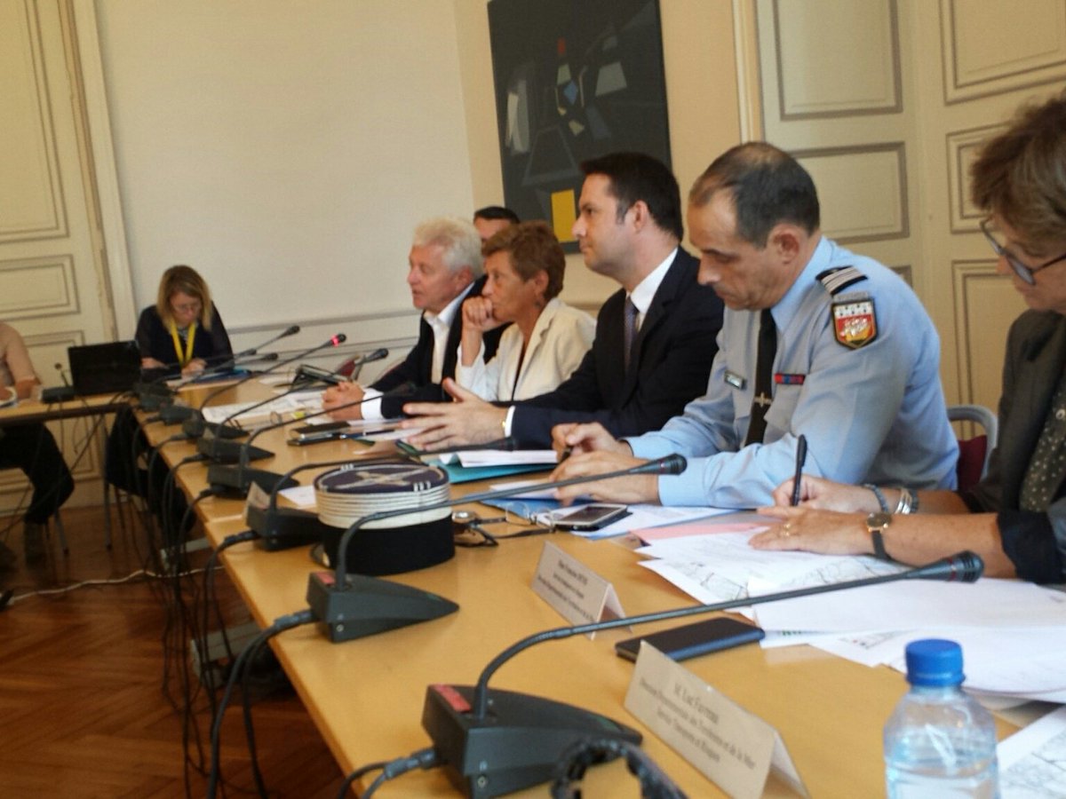 telenantesinfo's tweet photo. Route Nantes-Pornic #RD51 : la Préfecture et le Département confirment l'aménagement de 10 km de 2x2 voies supplémentaires d'ici 2024 https://t.co/JEmuU9qnSs
