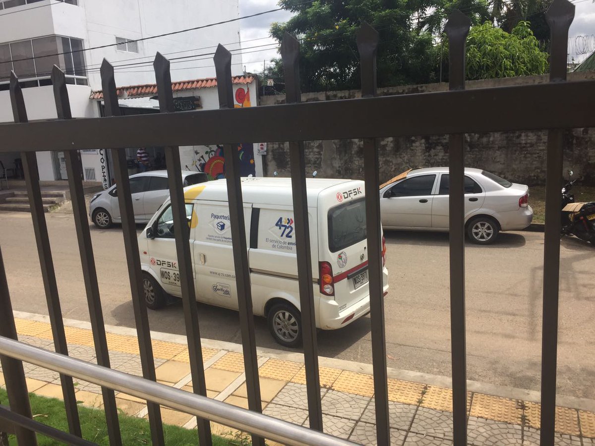 lilianabarrer11's tweet photo. Aqui apretando por #MiYopal, pa que aqui venga aquellito #NotificacionAnhelada @jbarrios2020 @JavierAGaviria @jmmedios @felipecriollito 🤣🤣🤣 https://t.co/uX2OPppsQS