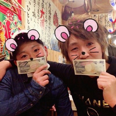 HaRuKi22035552's tweet photo. @shu6161shu 

しゅう誕生日おめでとう👍 https://t.co/8vf0A61wce