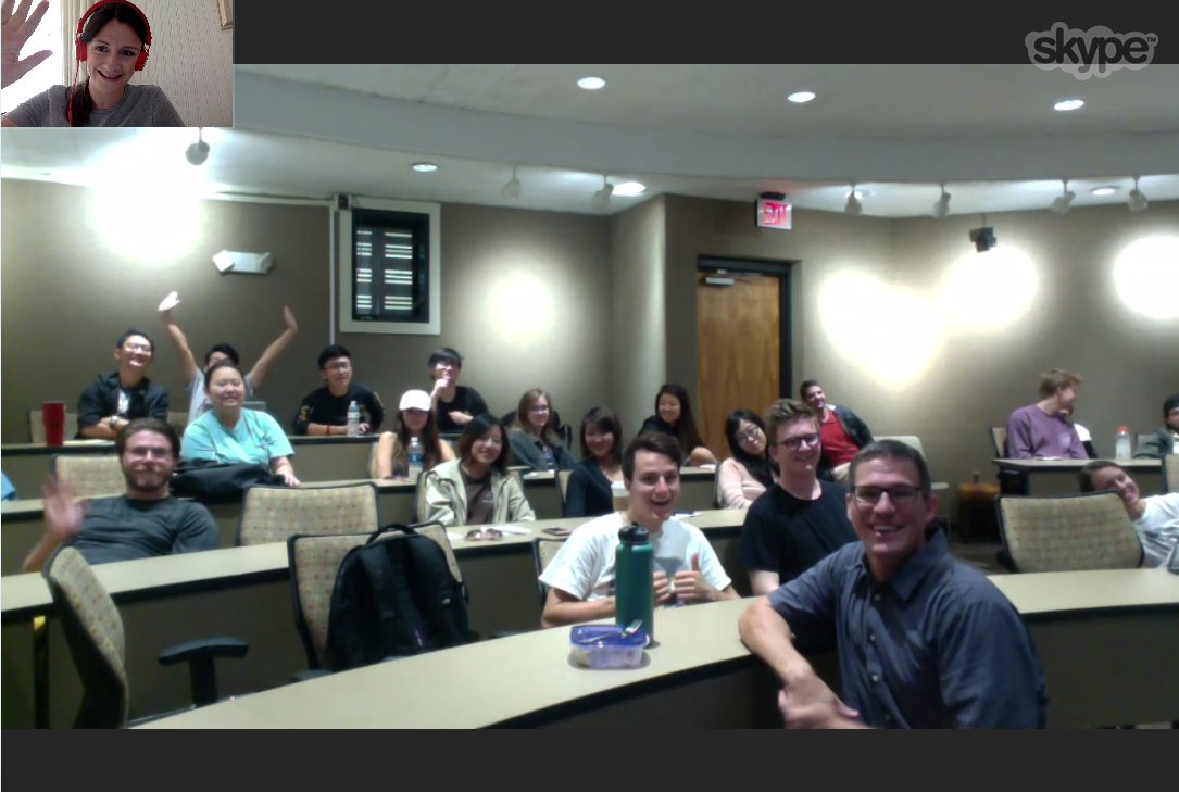 _laurencurrie_'s tweet photo. Keeping up our 10-year tradition of sharing #servicedesign stories with @cjarnold 's students in Auburn over the internets 🙌 https://t.co/VCNONs9xIt