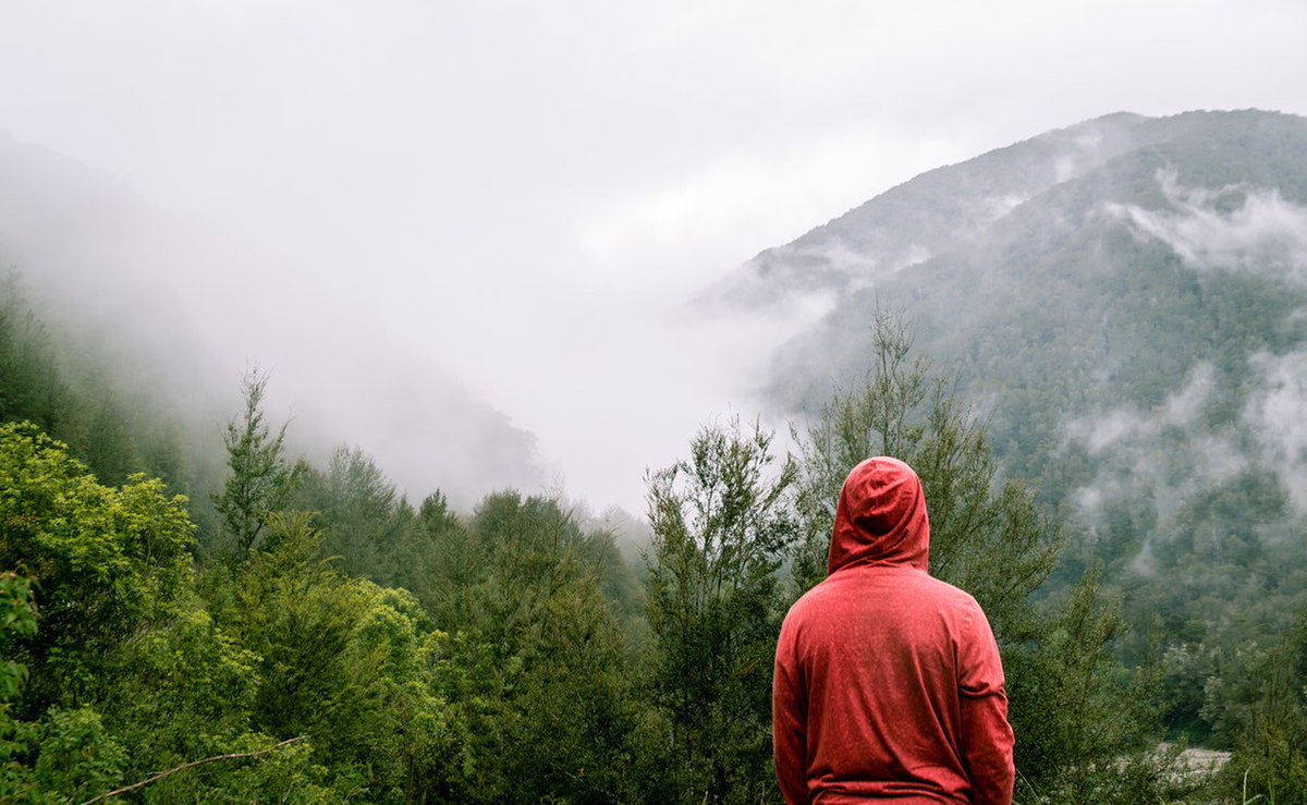 circulrmaterial's tweet photo. PFCs are common in outdoor apparel: Solutions to using the chemical include #biomimicry and #C2Ccertification. More: https://t.co/lVLREWuhn6 https://t.co/7KbQxPDUBE