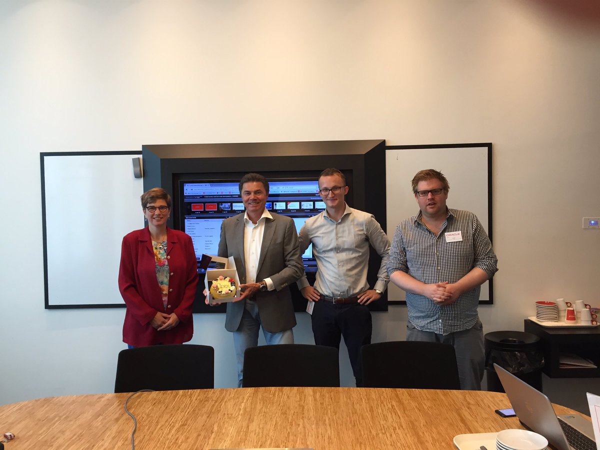 iloonellen's tweet photo. Apex webcast this morning in the Netherlands. #orclapex https://t.co/TMpYHujzJV