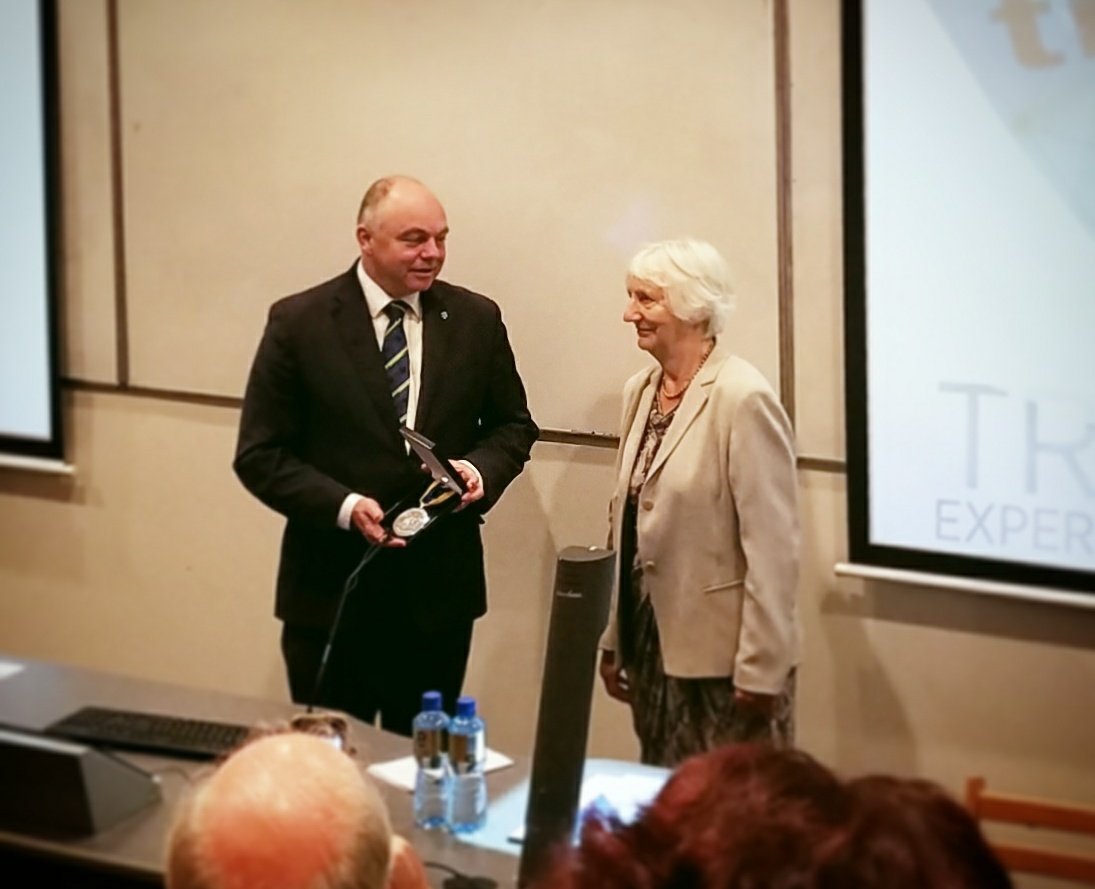 Sainsha's tweet photo. Onora O'Neill receives the UCD Ulysses Medal. #wexd #LoveIrishResearch https://t.co/txYLSObylH