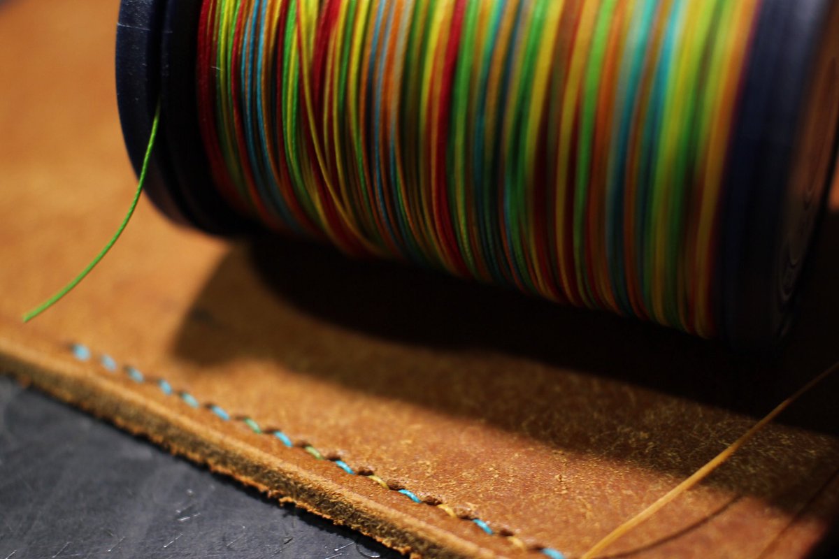 6tLeather's tweet image. ランダム
✴︎
リネン糸の予約購入ありがとうございます🙏予約販売は5日までとなっております。
✴︎
6tleatherworks.com
✴︎
@yuefungbutton #レザークラフト #yuefung #linenthread #リネン糸