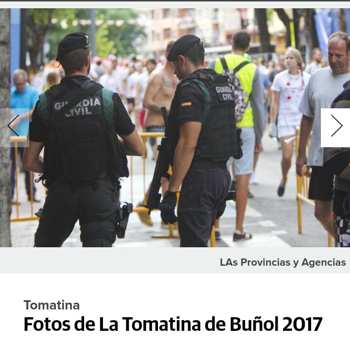 AUGC_Valencia's tweet photo. Grandes nuestros compañeros del #GRS3 en la #Tomatina2017 gran trabajo junto con el resto de unidades actuantes de #Valencia 👏👏👏 https://t.co/m8IcqKp0k8