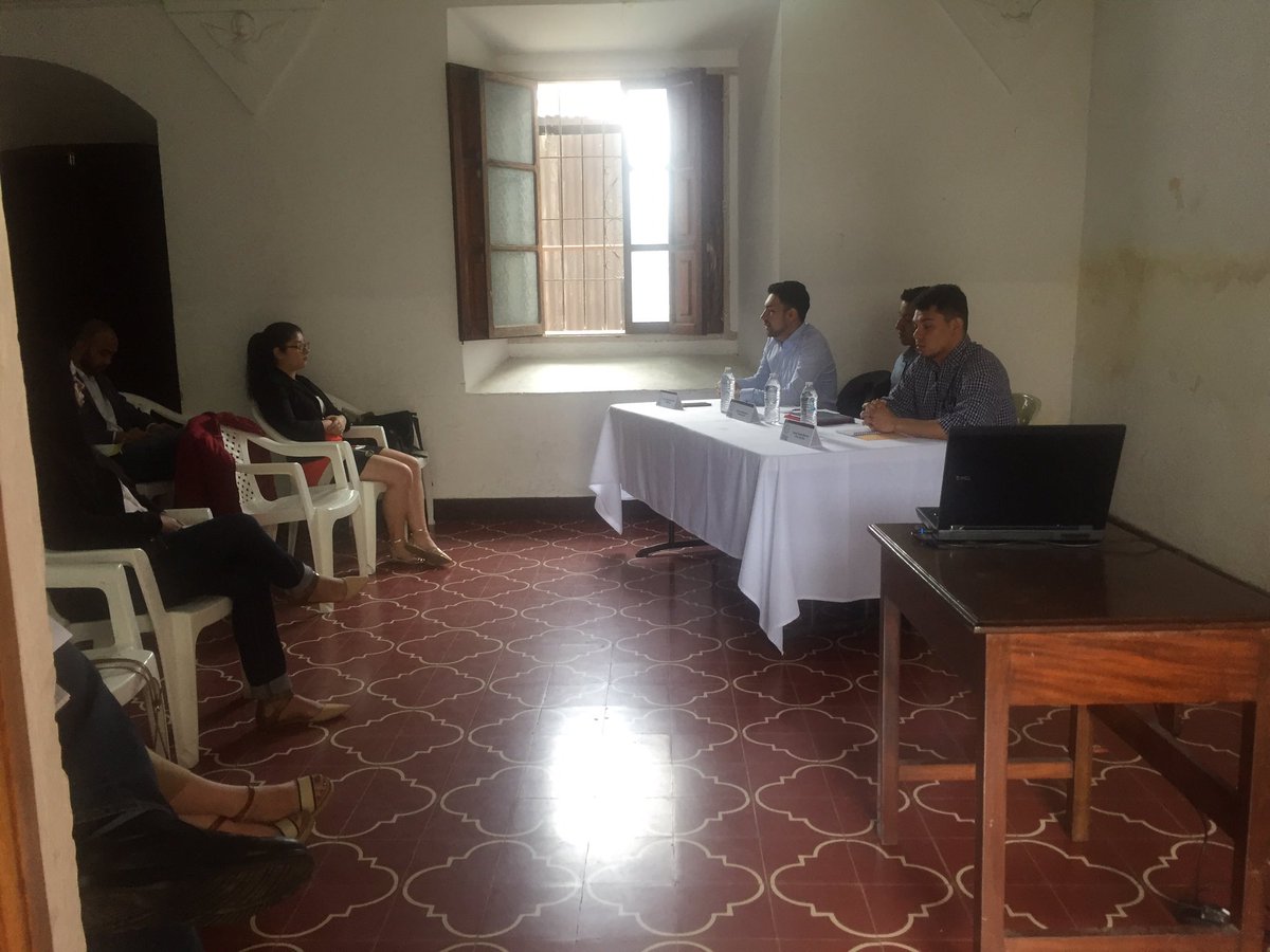 Iniciando la Mesa 1 Eje 4: "Geoestrategia y geopolítica"
UNAM-México y UCR- Costa Rica