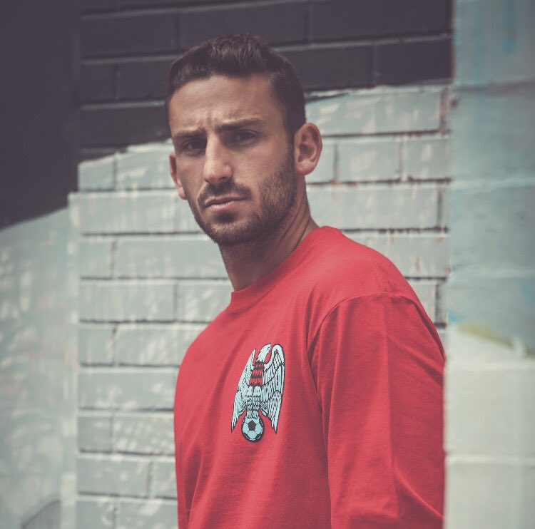 mitchell_ness's tweet photo. @dcunited x the Screaming Eagles ⚽️⚫️🔴 featuring star defender, @StevenBirnbaum @MLS #DCU #DCxSE #comingsoon #mncollab #mitchellness https://t.co/zlPLR6VXYO