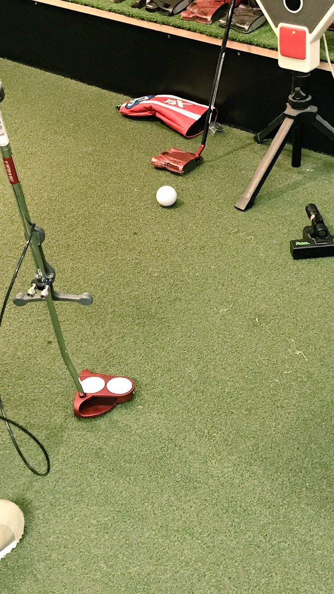 Latest fitting on <a href="/SAM_Sports/">Science&Motion Sports</a> left with the red <a href="/odysseygolf/">Odyssey Golf</a> two ball fitted with <a href="/SuperStrokeGolf/">SuperStroke</a> counter weight grip.#putterfit #odyssey