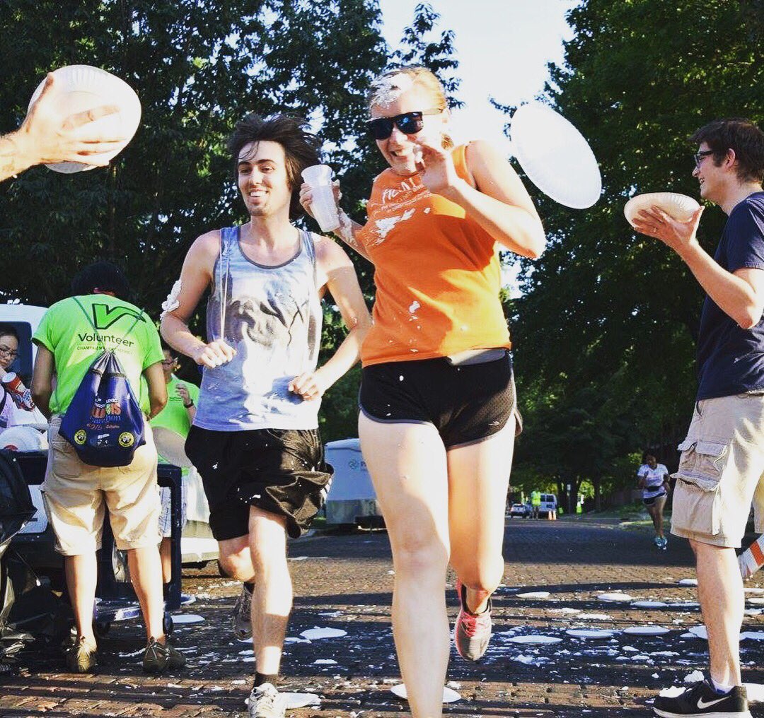 champark's tweet photo. This 3.14 mile course was designed for pie-lovers & running enthusiasts alike! Thanks to all who joined the Pie Run during #TasteCU! https://t.co/WYQpoFX8kb