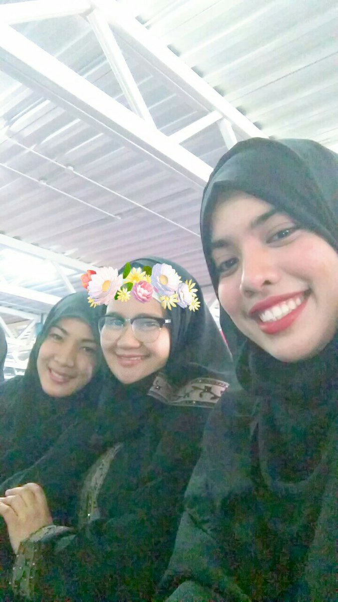 Miyaka0729's tweet photo. Eid Mubarak from us to yours..😊💗😘
Taqabbalallahu Minna wa minkum.🙏
#EidAlAdha 
#sistersinFaith https://t.co/XQCqF97ilm