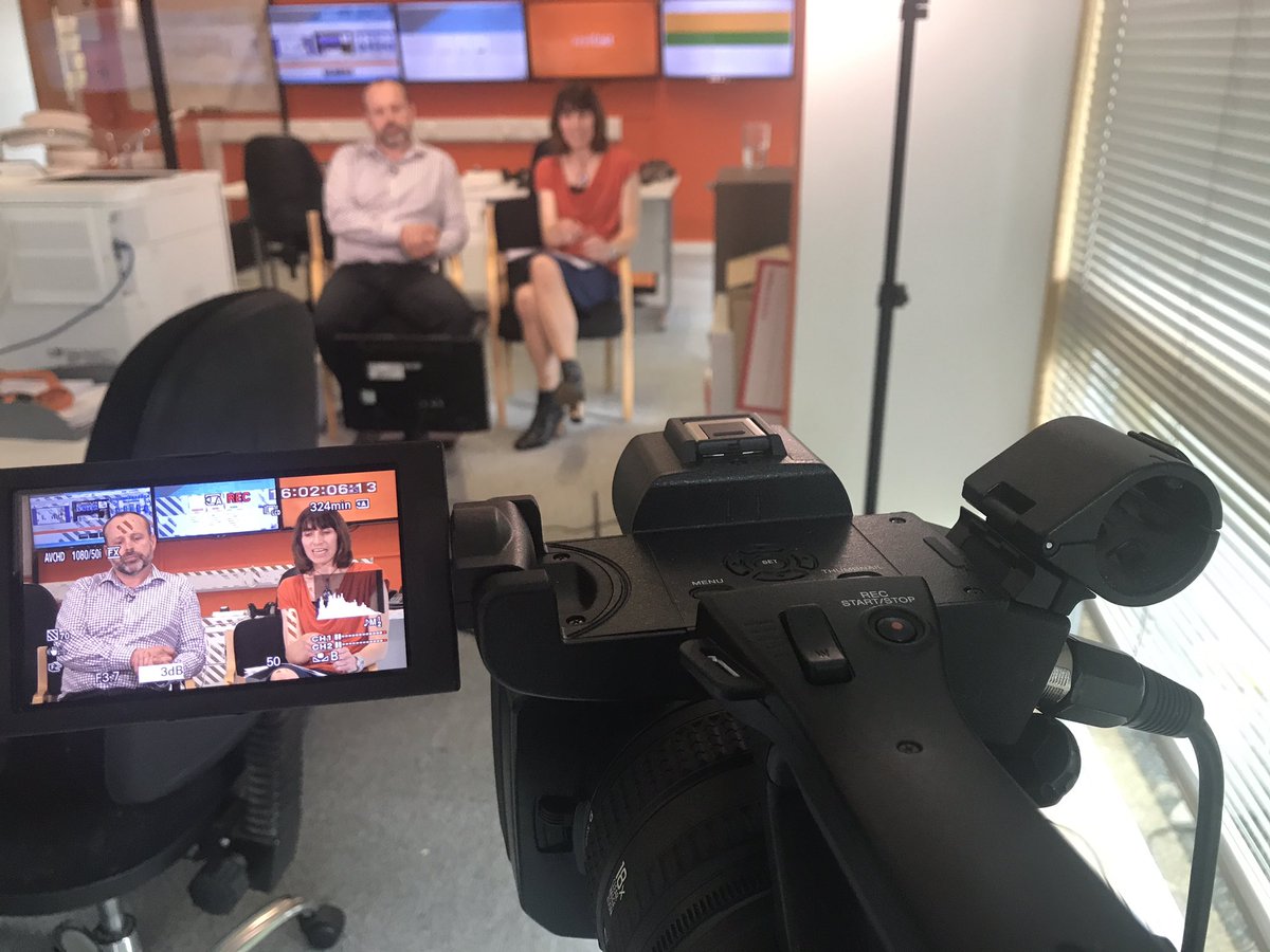 WorkCastAnthony's tweet image. Filming in the UK office today for an upcoming webinar. Video camera straight into the @workcast platform.  #beagamechanger