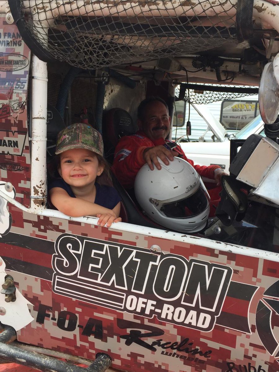 SextonOffroad's tweet photo. Here we go! #VORRA250 Fallon, NV. Watch fri/sat at https://t.co/CTlI4HwWlU #YukonGear #RacelineWheels #BFGoodrichTires #RobSchmidtSigns https://t.co/8UWzzgQFNG
