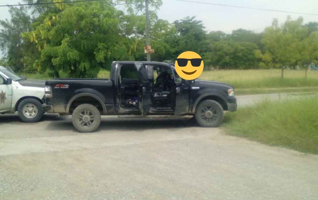 vigilantehuaste's tweet photo. #Mante
en respuesta a eventos de #secuestro fueron detenidos 5 secuestradores Zs por @SEDENAmx @SSP_GobTam y PGJE entre ellos el alias chuke https://t.co/vtXFoPy6Vs
