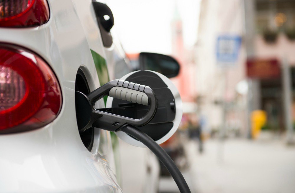 techittpt's tweet photo. Renault-Nissan vai construir carros elétricos na China
 https://t.co/Jd1hxH88P0 https://t.co/ZQXSY1XWXU
