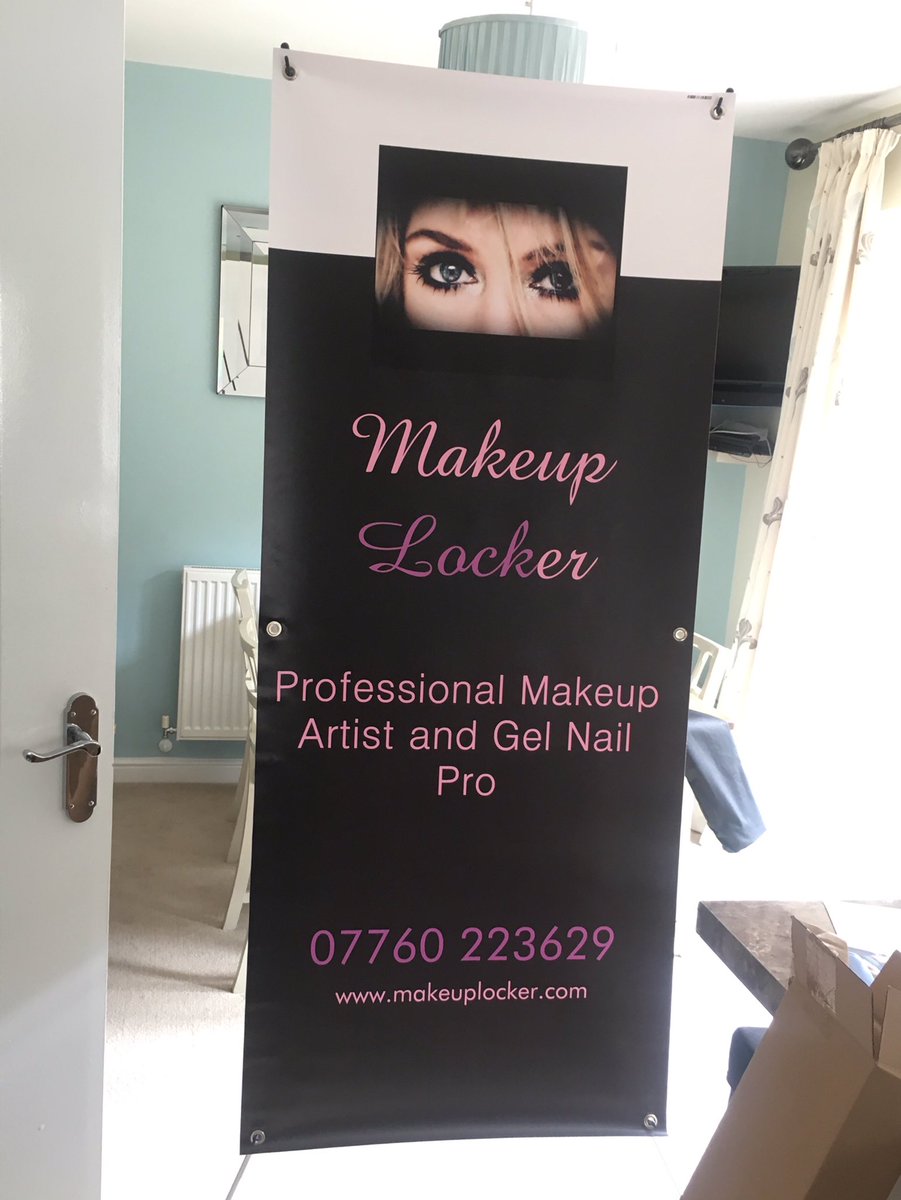 makeuplocker's tweet photo. So happy with Makeup Locker's new banor! #makeupartist #makeuplocker #makeup #weddingmakeup #weddings #weddingfayre https://t.co/d9nGc5dNcM https://t.co/DI7yavvTOl