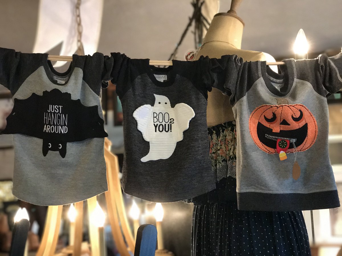 All this cuteness. We can't stand it!!!!
#kidsfashion #halloween #fall #mudpie