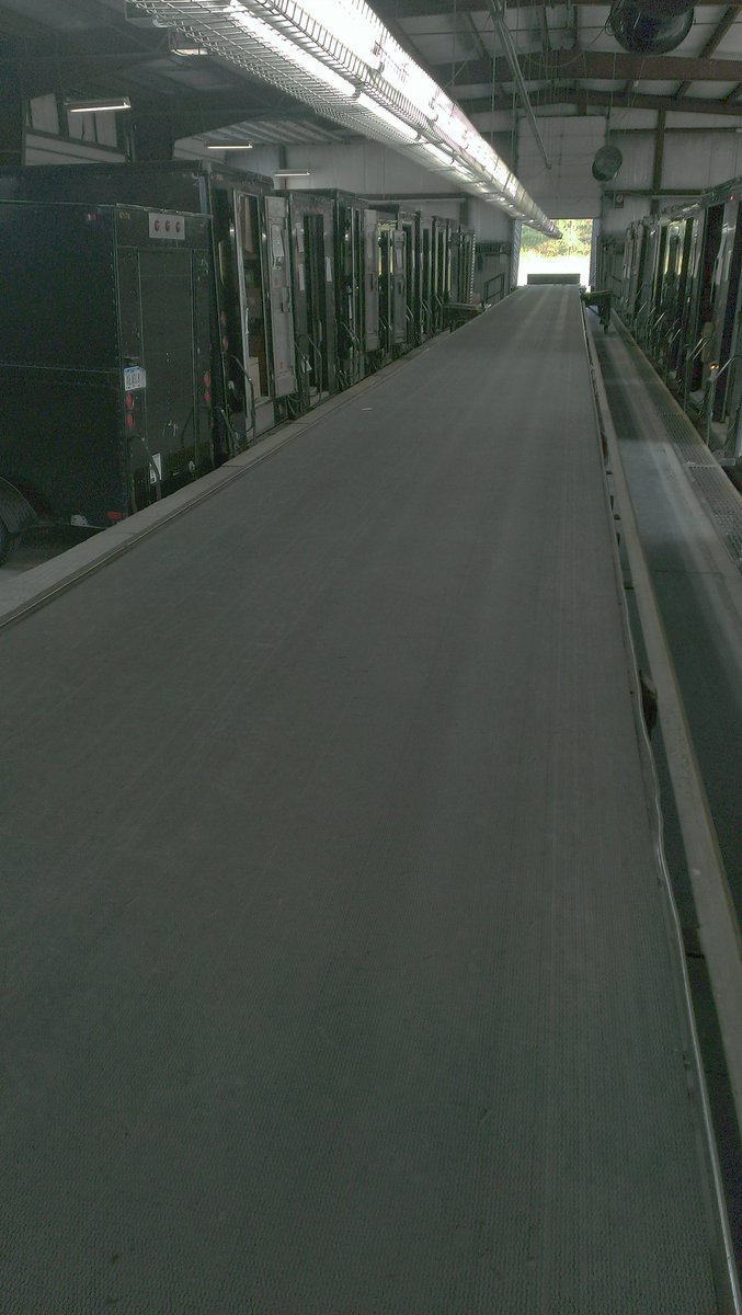 The Denison belt is a ghost town at driver start. #doorsdown <a href="/CP_UPSers/">Central Plains</a>