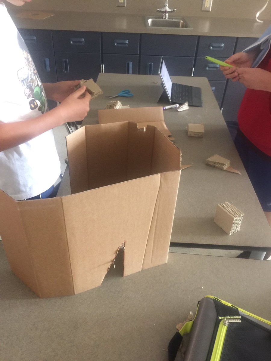 scullotta22's tweet photo. 7th grdrs wrkng on their #PLTW #instantdesignchallenge Redesigning a doorstop! Can't wait for presentations tmrrw! #bhmsSTEM #LLAWarrior https://t.co/l27Ry6wOG6