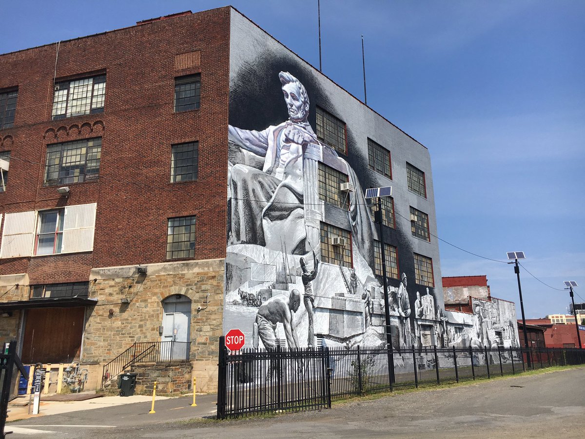 velocipede6's tweet photo. Love this new #ArtontheTrails #28Blocks mural on the #MBT (#MetropolitanBranchTrail) #bikedc #dcmurals #acreativedc #walkwithlocals #dc https://t.co/uGhtLLD8g0