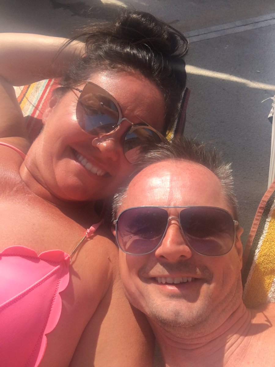 Hargraves73's tweet photo. Another great day in the sun with my wife &amp; most of all soul mate. ❤️ https://t.co/1lYoxXTgf2