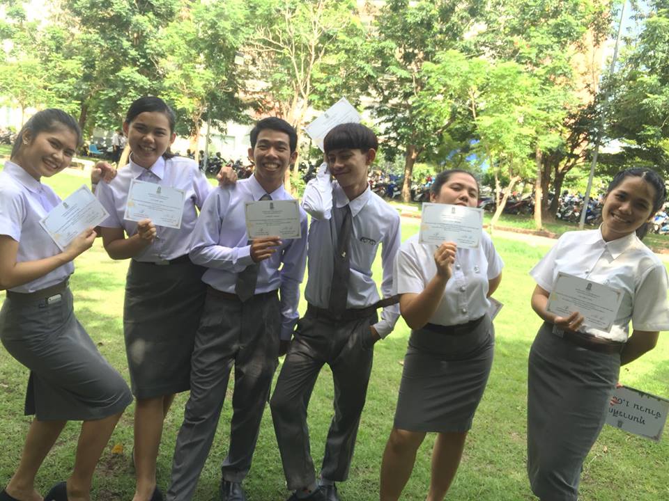 K_Koodsai's tweet photo. จากน้องปี1 จนกลายเป็นพี่ปี4 รีบเก็บเกี่ยวความทรงจำ #CH24 #MSUSCIENCE https://t.co/dn1ClFhwVg