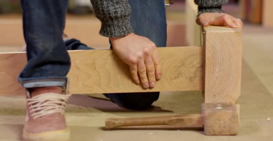 Finally, I get to work with some decent timber! Can you guess what I'm making in tonight's #CraftItYourself <a href="/CraftItTV/">Craft It Yourself</a> <a href="/More4Tweets/">More4</a>