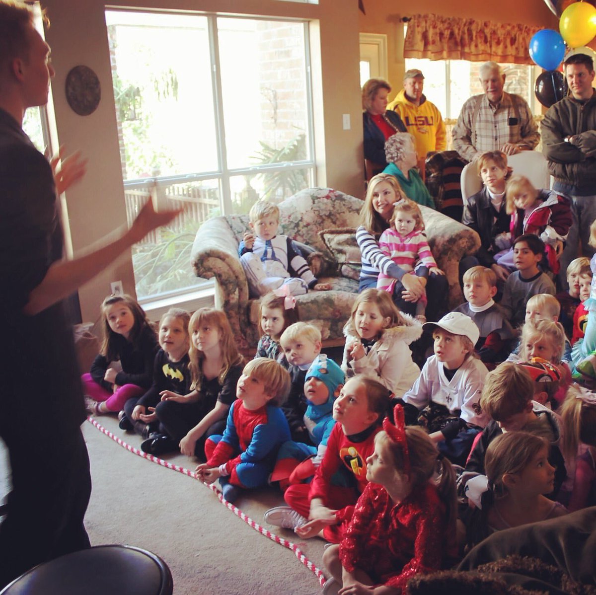 TriggWatson's tweet photo. #throwbackthursday Bday magic shows were my 1st venue. Nothing beats holding attentions of 6 year olds' for 40 min #BdayMagic #The Beginning https://t.co/H9WaGtWgl9