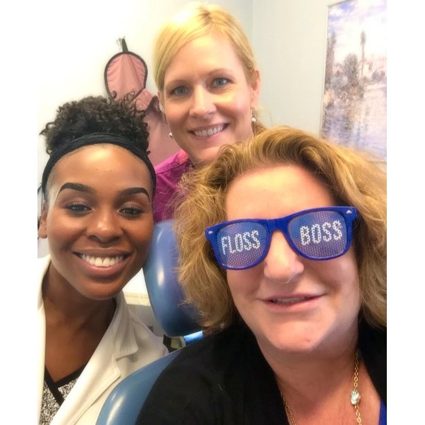 Chesterfielddmd's tweet photo. Always remember to #flosslikeaboss #weloveourpatients https://t.co/RBCFS2JmQj https://t.co/J80a7n5veh