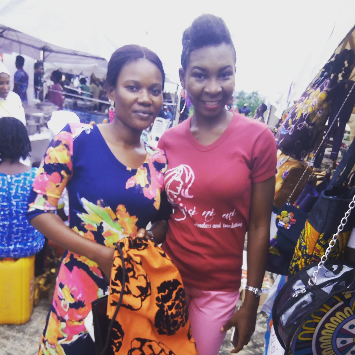 sisinimi's tweet photo. Exhibition tagged 'MyGrandEvent' held on 27thAug #mge_ogun #sisinimi #ankarabags #madeinnigeria #handmade #Abeokuta https://t.co/bXGei0v5TI