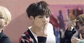 hanakallel02's tweet photo. #congratulations #arabarmylovejungkook 
happy birthday 
love you jungkook https://t.co/NuxMKMzq7A