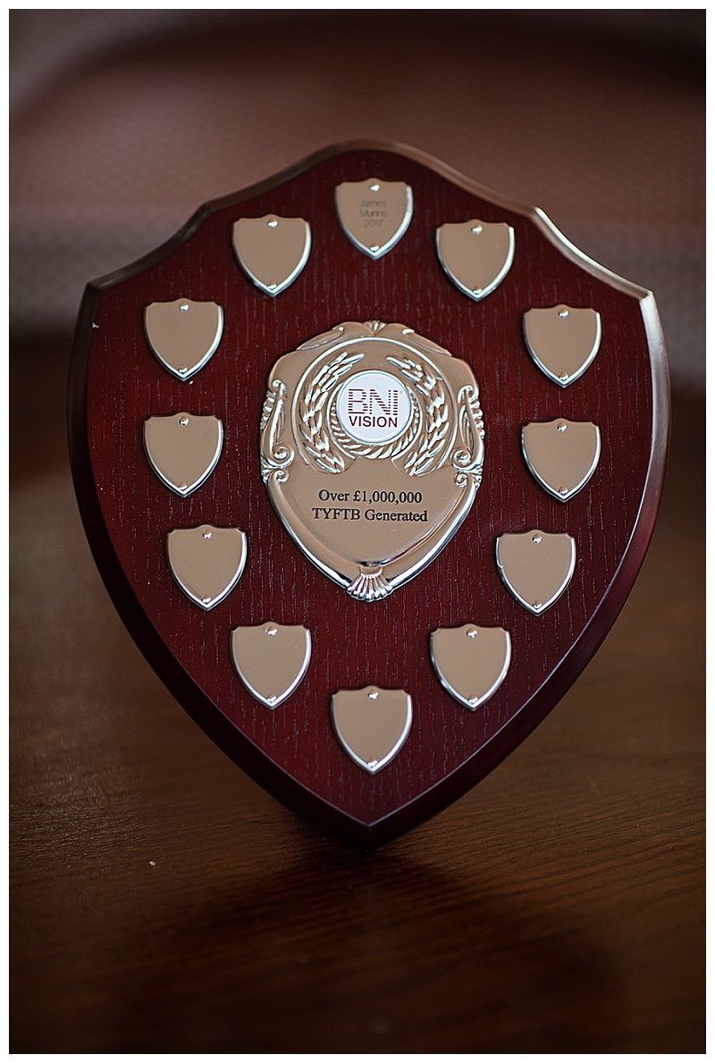 AsesorProfessor's tweet photo. Congratulations and well done James of @MunnsLimited for generating leads worth over £1m to your fellow @BNI_Vision members https://t.co/5YcJGakf22