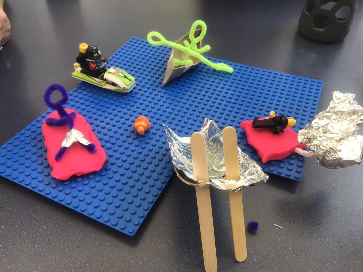 Garbarz3rdPR's tweet photo. Kudos to Mrs.Sartori, @LWelzbacker,@MrsNPhelps and @MrPeteCampbell! Phenomenal collaborating for our makerspace creation!! #prmakerspace https://t.co/8q1pBpSdD9