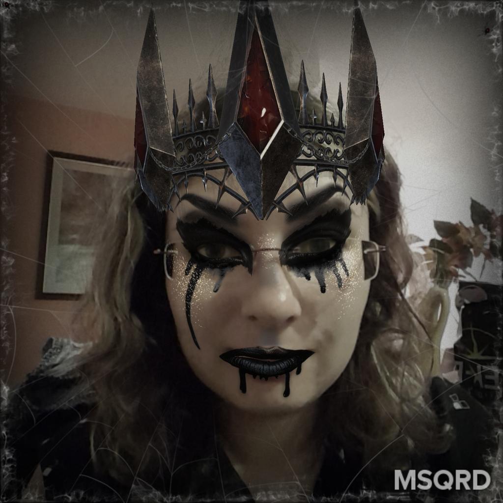 SeirinLulz's tweet photo. The Evil Queen https://t.co/ujQAzWFtrm