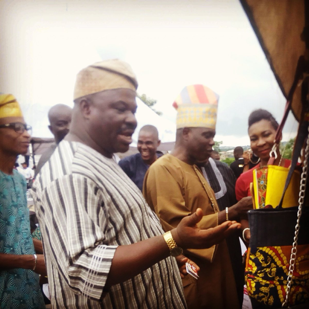 sisinimi's tweet photo. Let's do it again next year #mge_ogun #exhibitor #sisinimi #entrepreneur #rockcity #ankarabags #buynaija #handmade https://t.co/4yR8alJdNE