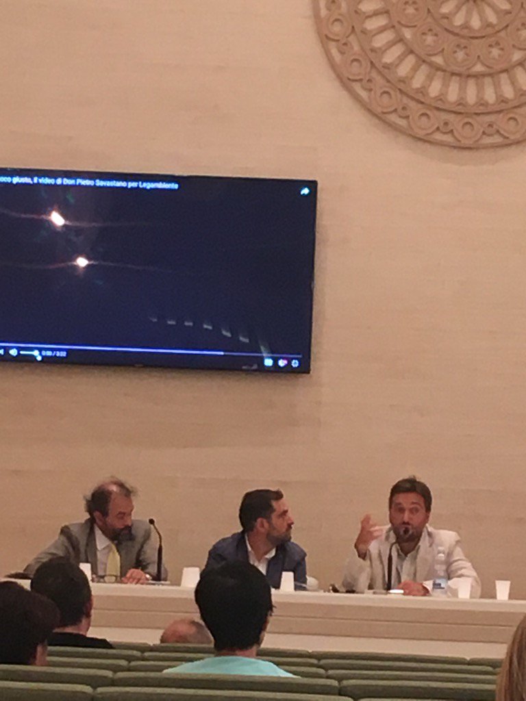 <a href="/Coop_ventuno/">Coopventuno</a> un'esperienza verso l'economia della felicità contro l'illegalità . Insieme a @materbi