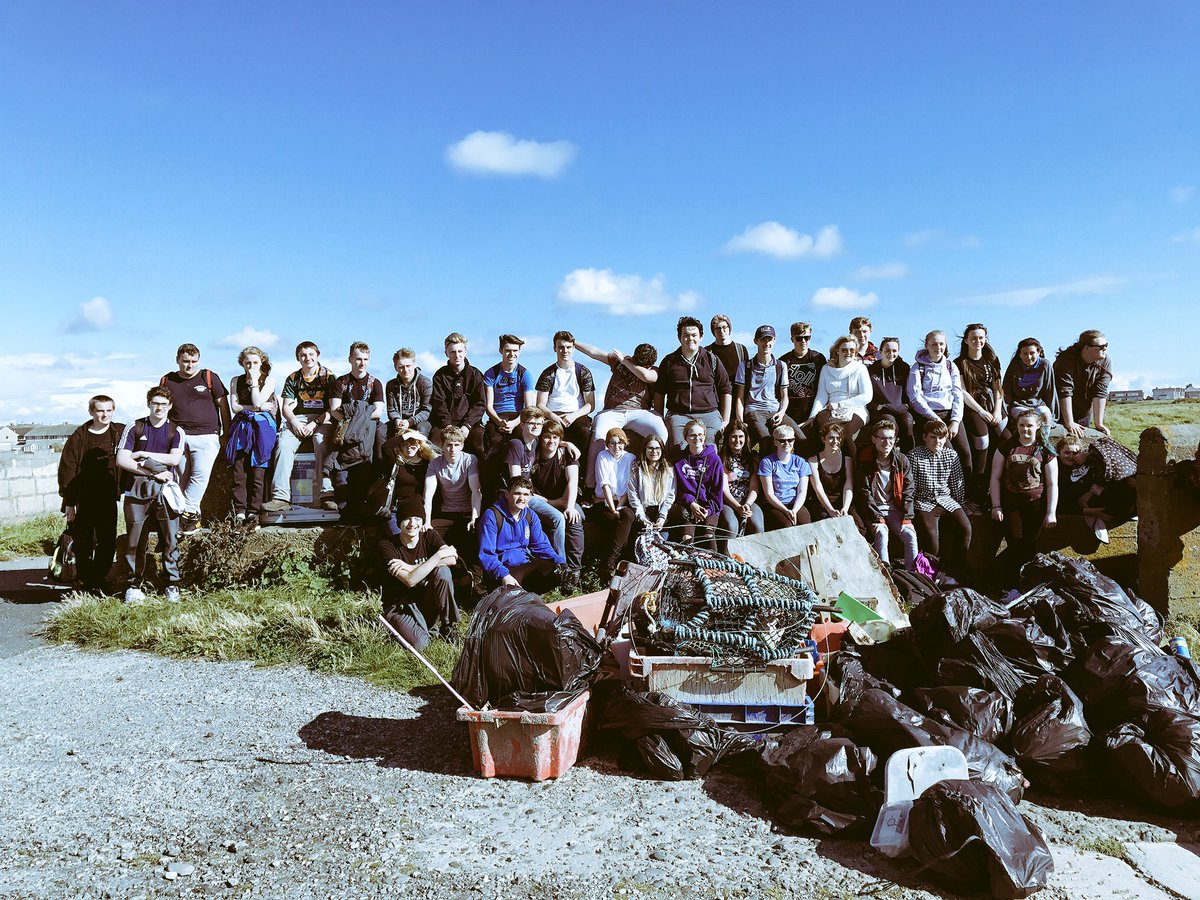 InspiraLiamC's tweet photo. What an afternoon with #barrowwave3 on walney beach #socialaction #NCSCumbria https://t.co/CijLmP8Umk