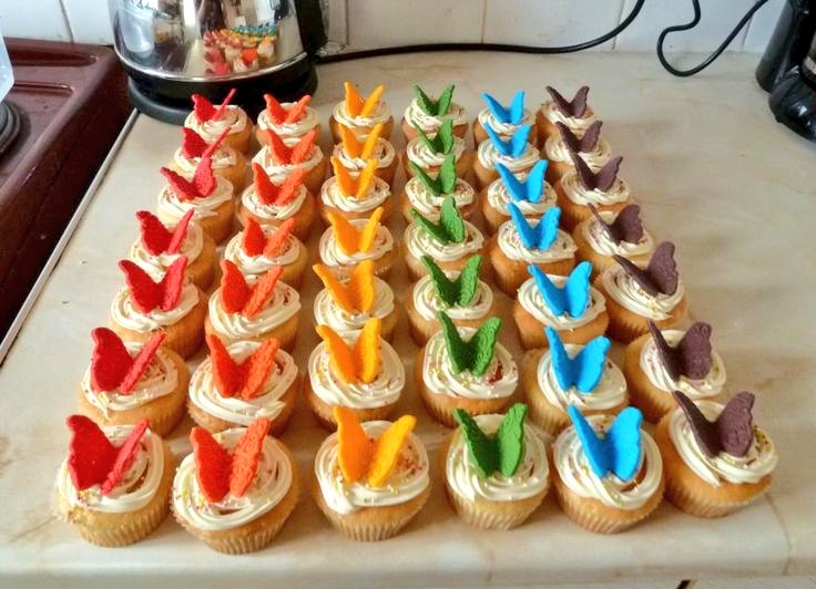 StephCSneem's tweet photo. Cake Sale Sunday 3rd Sept South sq 11.30am #sneemcommunitycreche 
#sneem https://t.co/dUaYiFmA3j
