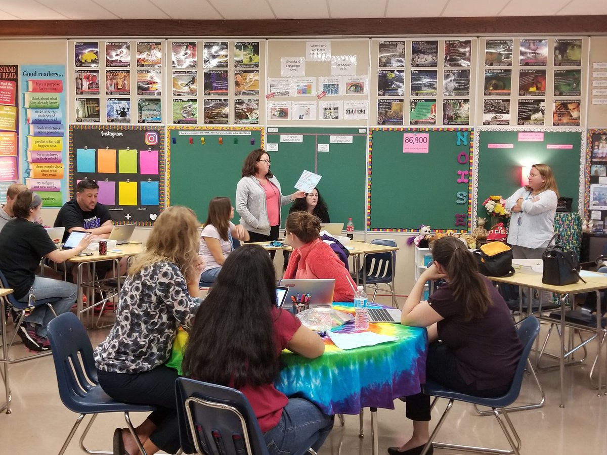 Lansdowne Middle staff linking language to content learning <a href="/russellcbrown/">russell c brown☮️</a> @BCPSESOL <a href="/temabell/">Tema Encarnacion</a> @LisaLwilliams13 <a href="/BaltCoPS/">Baltimore County Public Schools</a>