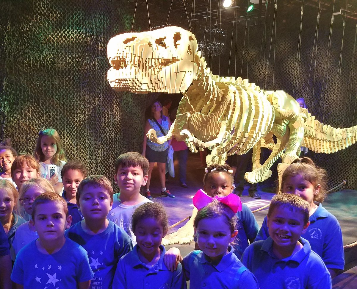 Mr_Kolowith's tweet photo. @SAACharter 2nd &amp; 3rd grade had a blast at @artofthebrickfl 
So glad we were able to make the trip.
Thanks so much! https://t.co/mi2V7nx0MM