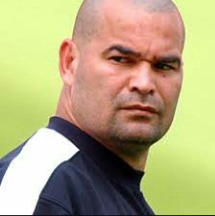 RevistaZetaPy's tweet photo. #DEPORTES El exaquero de la selección paraguaya @JoseLChilavert_ opino sobre Paraguay sede del Mundial: "Vamos a pasar verguenza" https://t.co/EBKPZ6aYdX