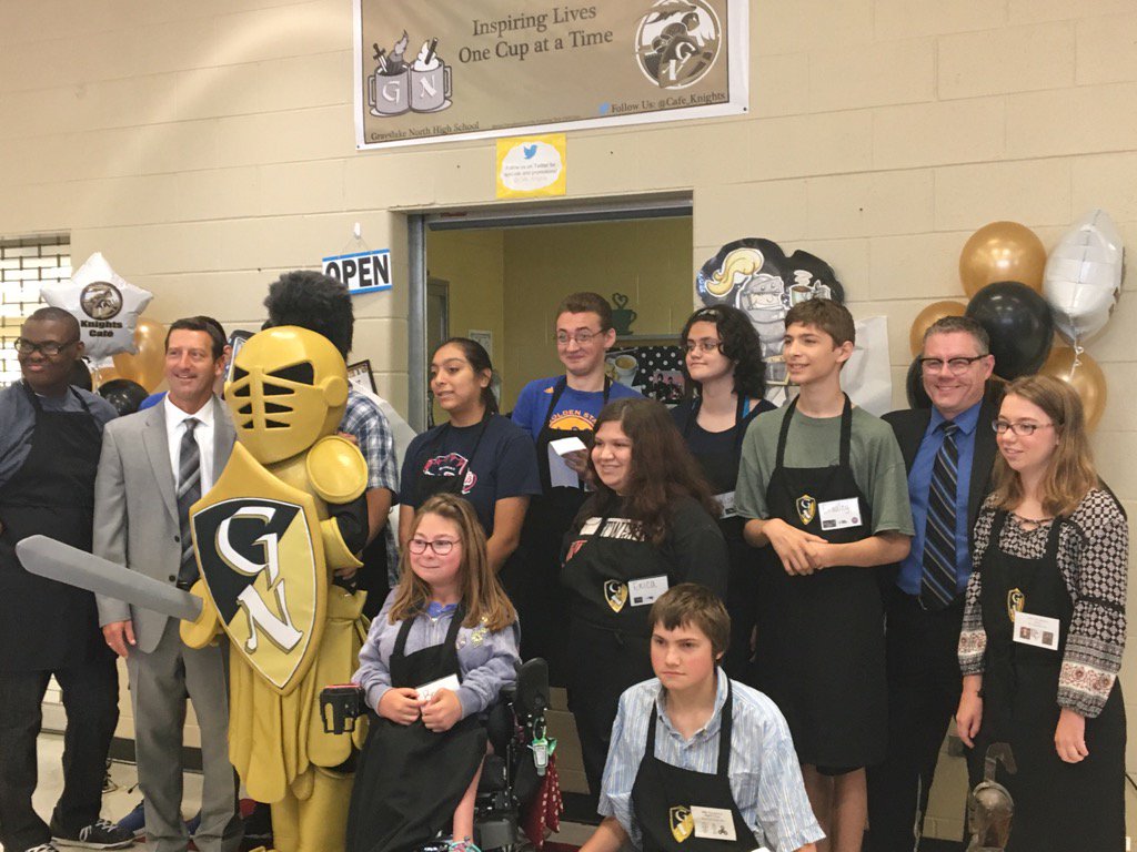 D127Transition's tweet image. Grand re-opening @cafe_knights!!
#DancingInSeptember