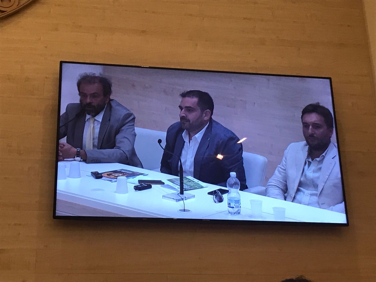 Massimiliano Noviello presenta #unsaccogiusto, il cortometraggio di <a href="/Legambiente/">Legambiente</a> e <a href="/Coop_ventuno/">Coopventuno</a> #custodiadelcreato #sacchetico #legalità